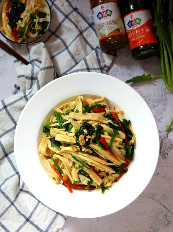 腐竹拌菠菜的做法-咸鮮味拌菜譜