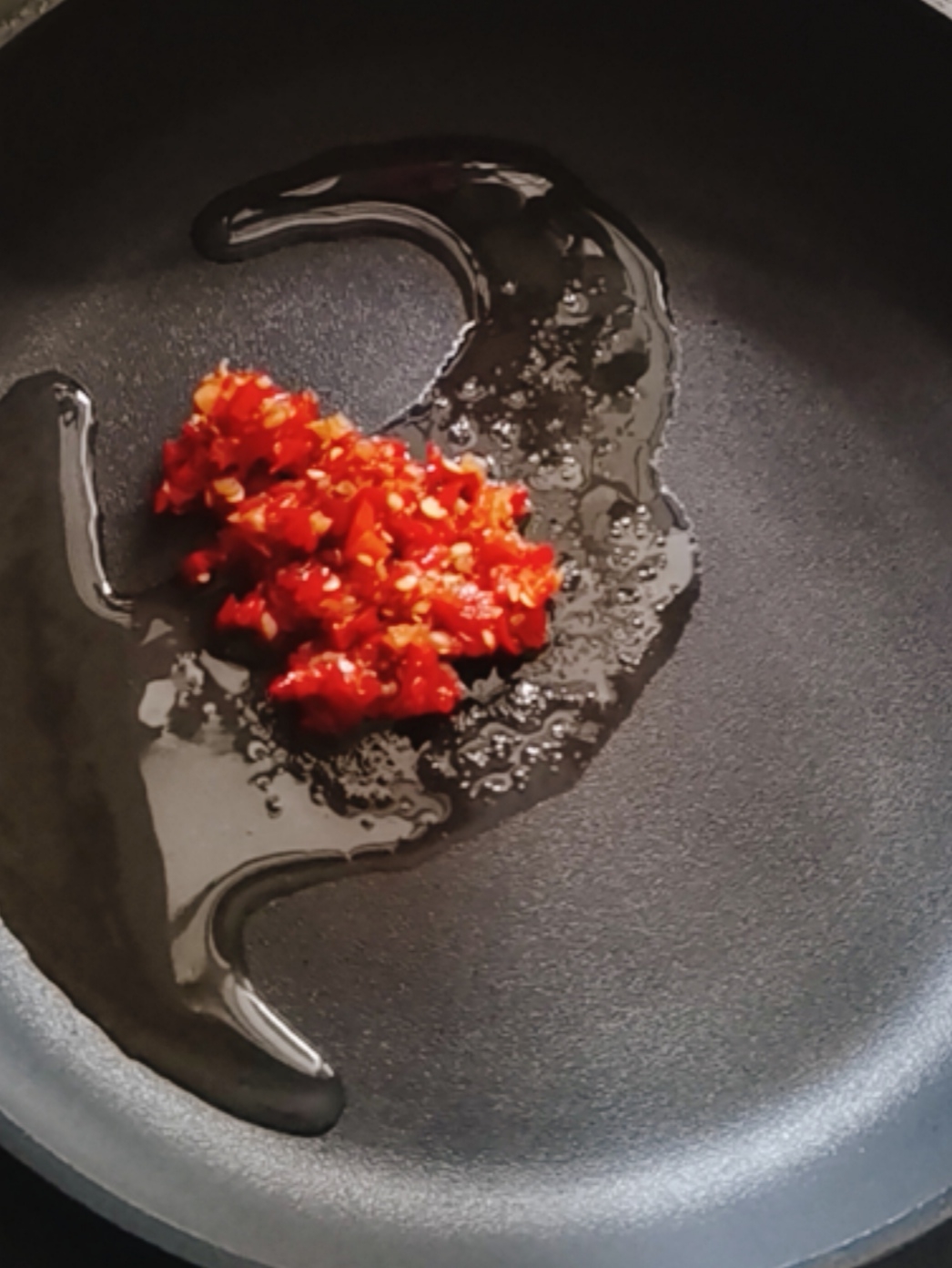 剁椒金針菇的做法-咸鮮味煮菜譜-易網健康養生網 剁椒金針菇的做法-咸鮮味煮菜譜