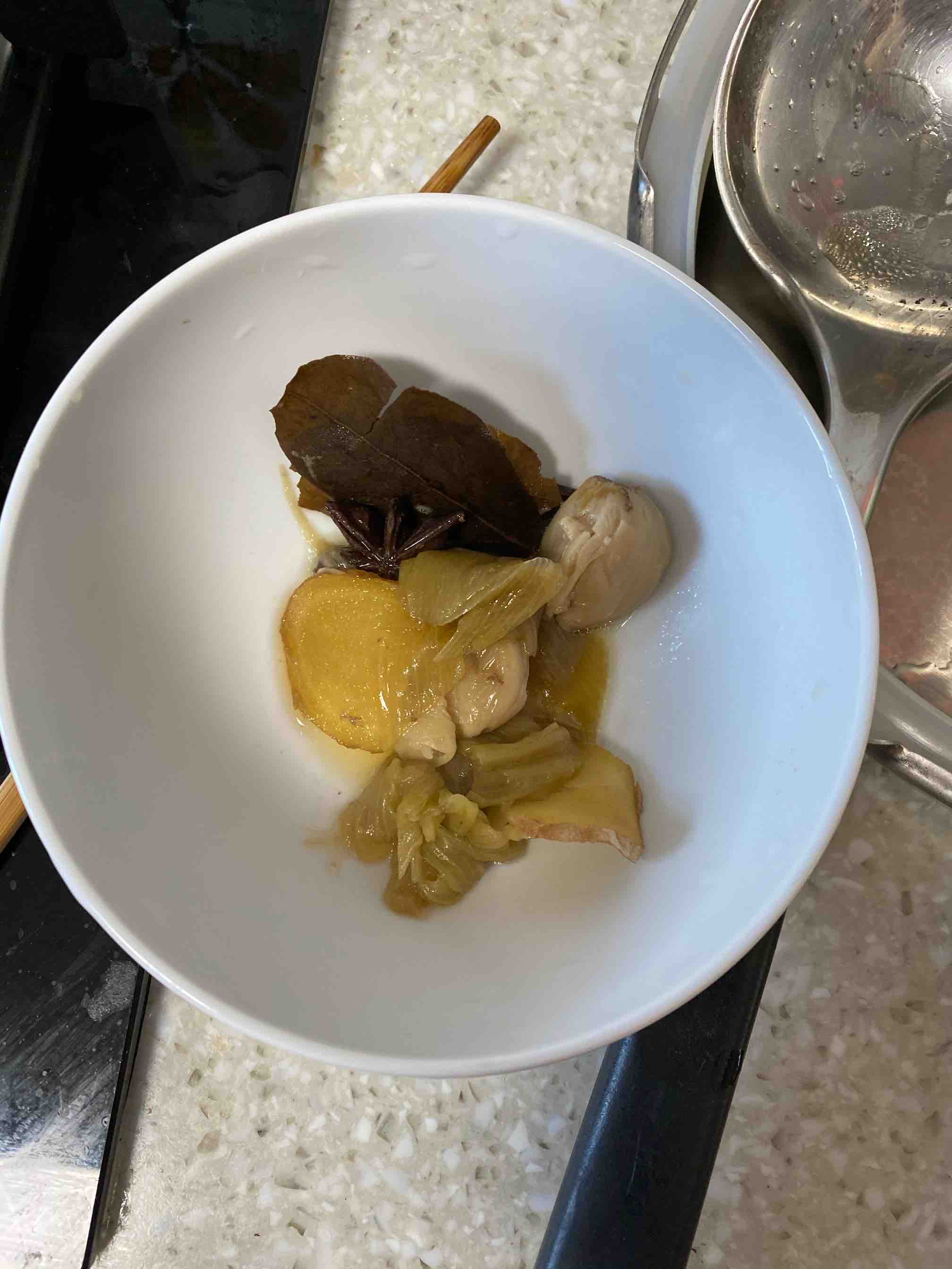 咖喱牛肉的做法-咖喱味煮菜譜-易網健康養生網 咖喱牛肉的做法-咖喱味煮菜譜