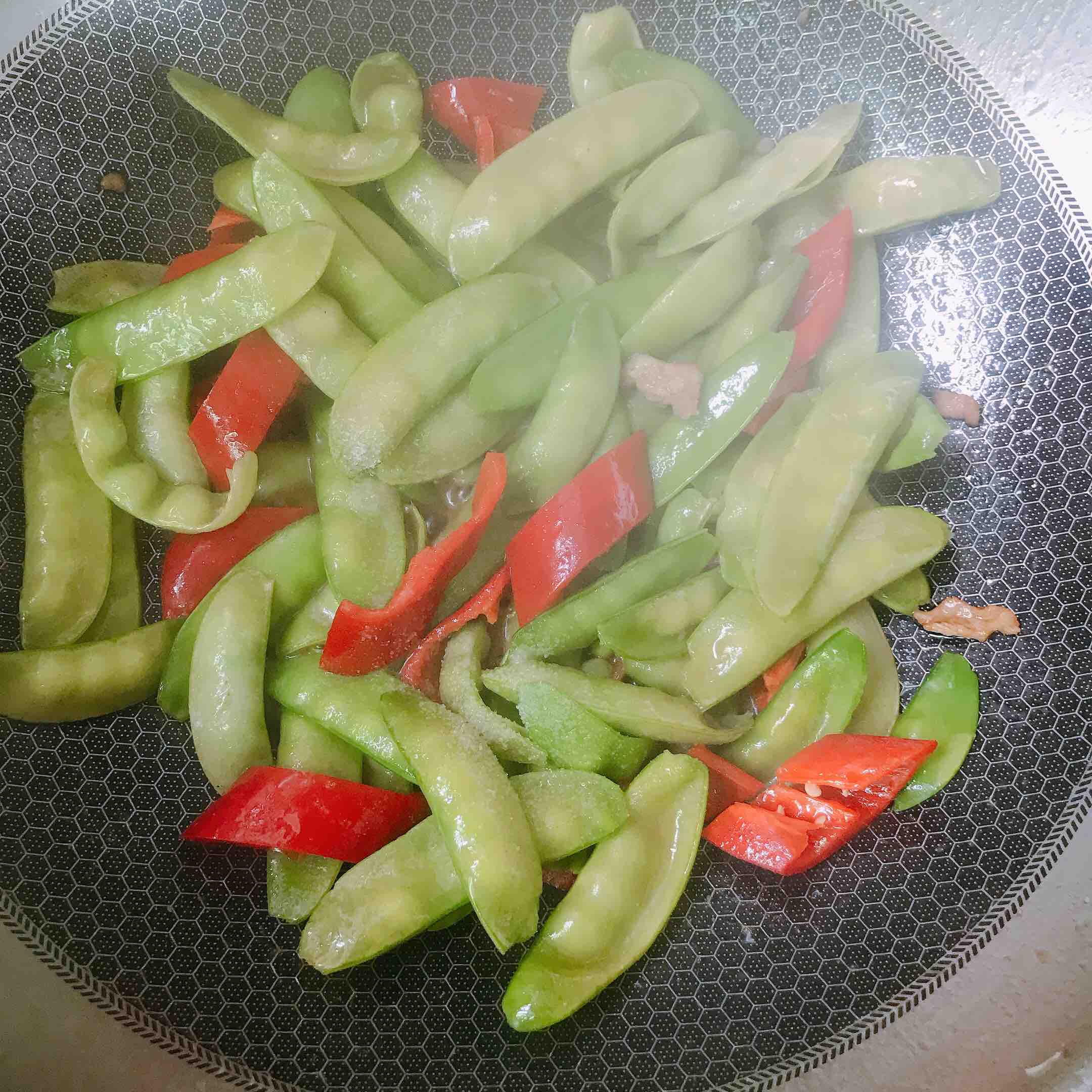 荷蘭豆炒肉片的做法-咸鮮味炒菜譜-易網(wǎng)健康養(yǎng)生網(wǎng) 荷蘭豆炒肉片的做法-咸鮮味炒菜譜