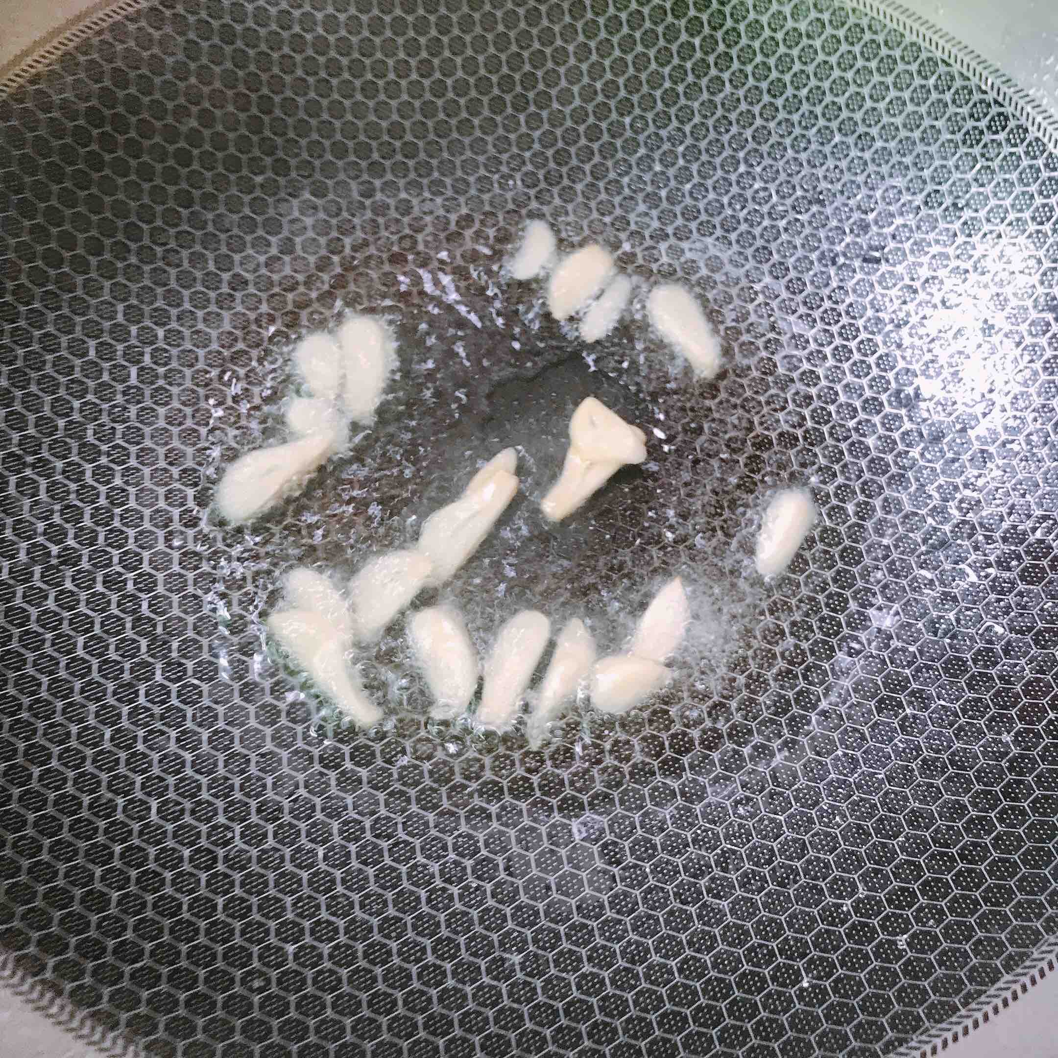 荷蘭豆炒肉片的做法-咸鮮味炒菜譜-易網(wǎng)健康養(yǎng)生網(wǎng) 荷蘭豆炒肉片的做法-咸鮮味炒菜譜