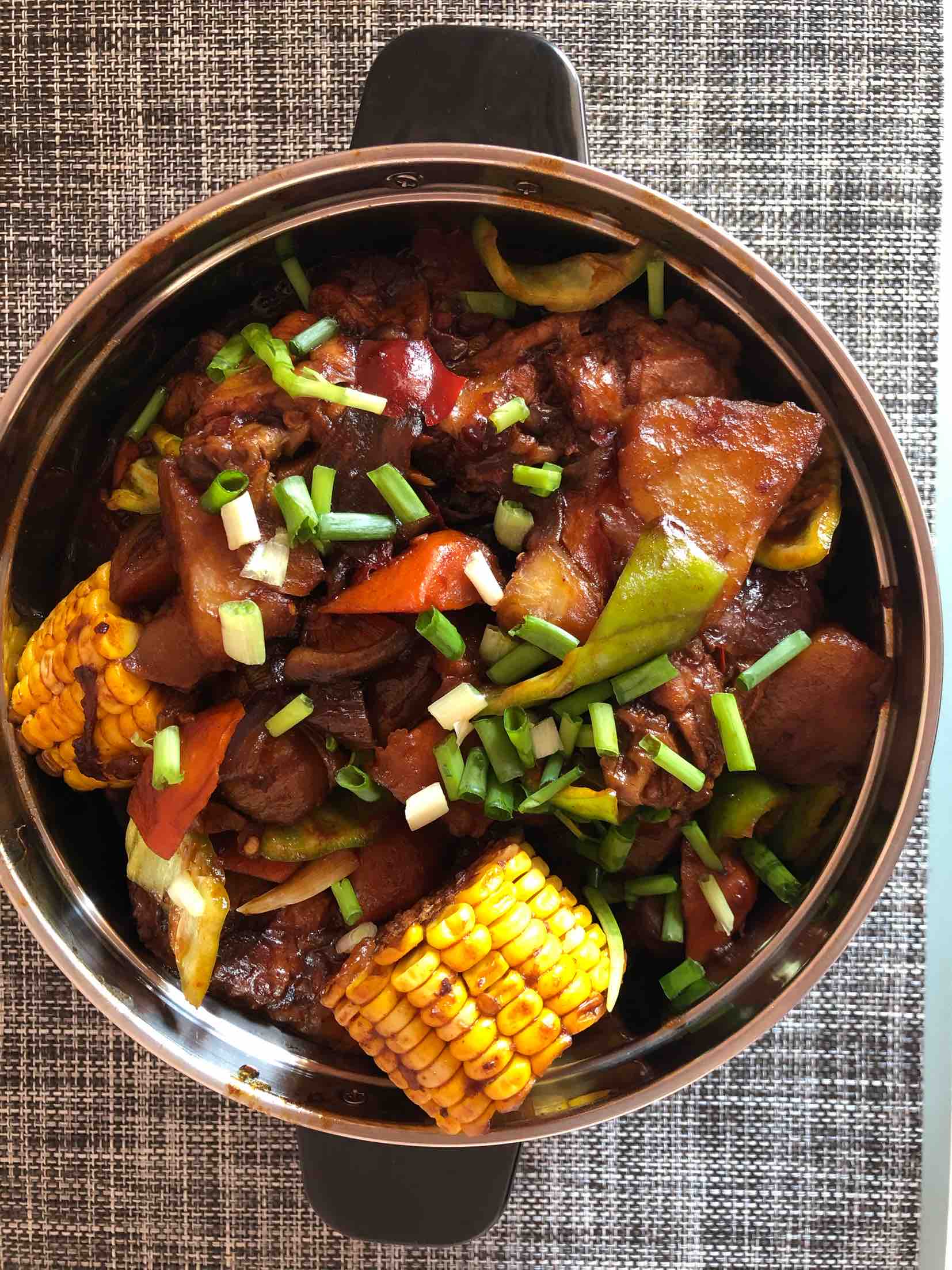 雞翅煲的做法-家常味煲菜譜-易網健康養生網 雞翅煲的做法-家常味煲菜譜