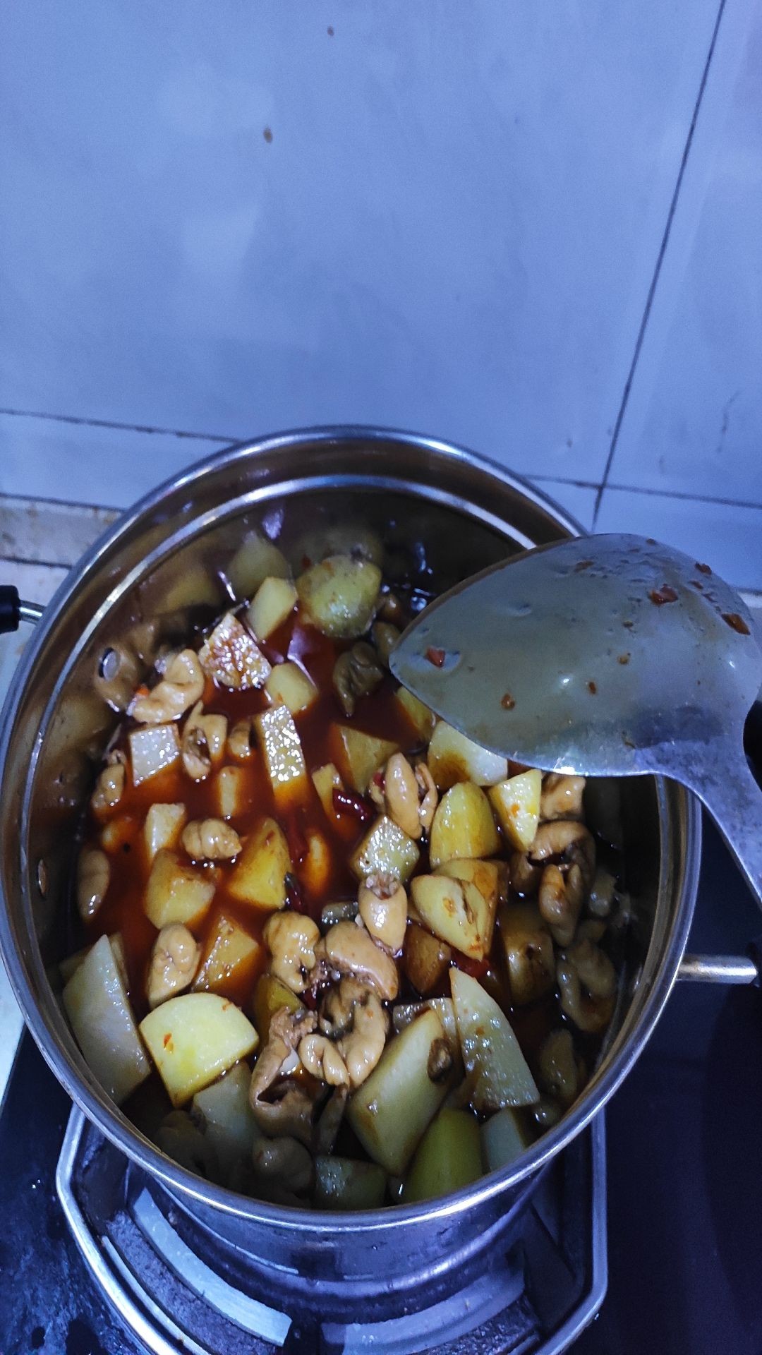 紅燒肥腸的做法-家常味燒菜譜