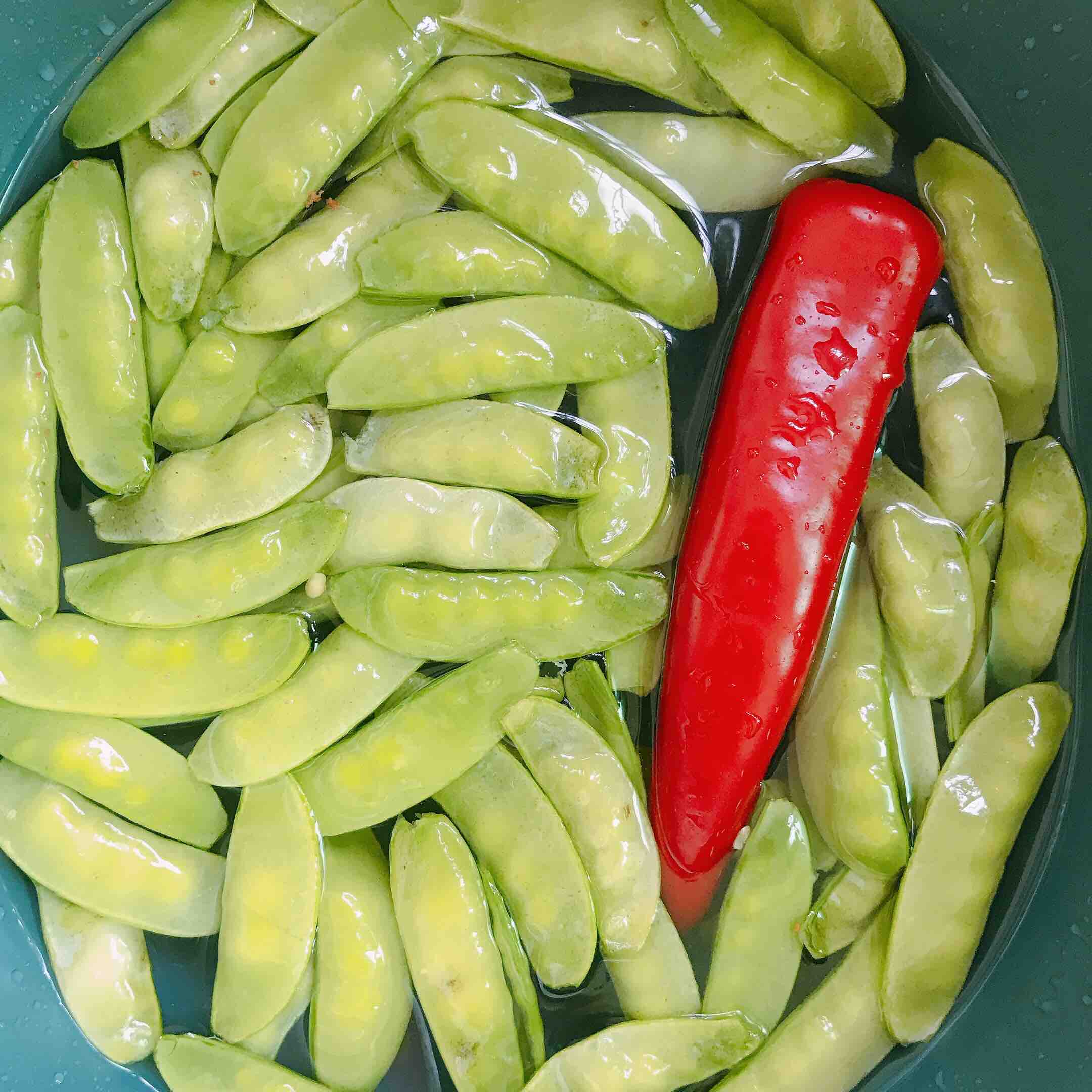 荷蘭豆炒肉片的做法-咸鮮味炒菜譜-易網(wǎng)健康養(yǎng)生網(wǎng) 荷蘭豆炒肉片的做法-咸鮮味炒菜譜