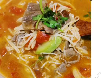 酸湯牛肉的做法-酸辣味煮菜譜