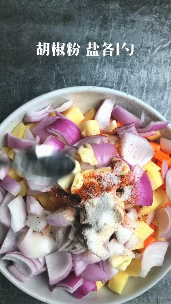 三汁燜鍋的做法-咸鮮味燜菜譜-易網健康養生網 三汁燜鍋的做法-咸鮮味燜菜譜