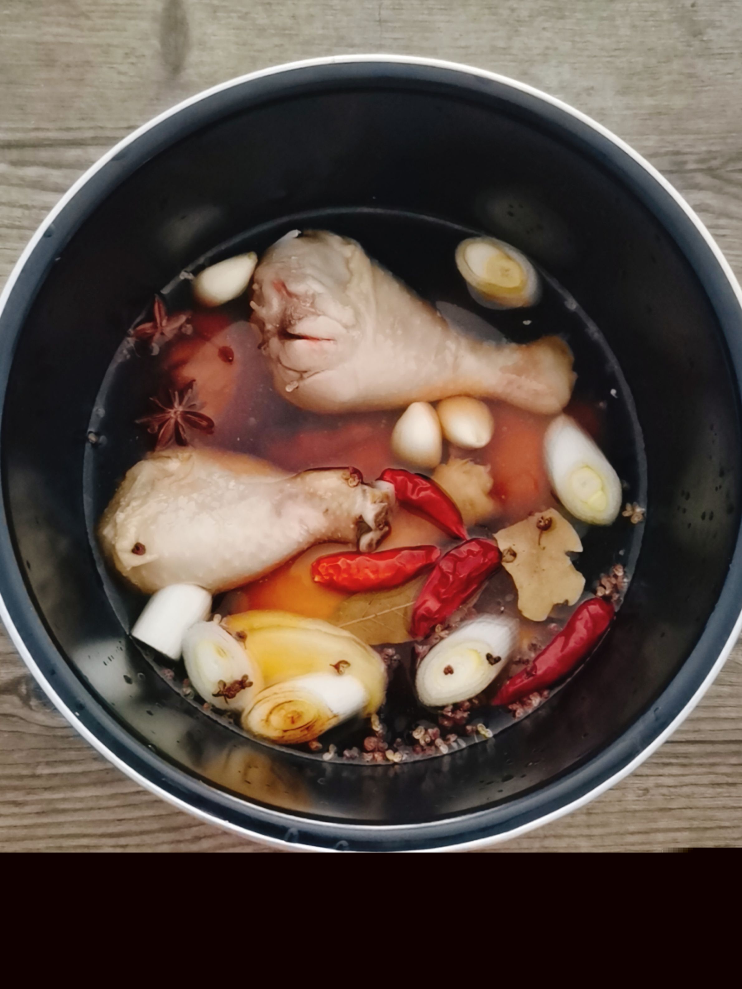 鹵雞腿的做法-咸鮮味煮菜譜-易網(wǎng)健康養(yǎng)生網(wǎng) 鹵雞腿的做法-咸鮮味煮菜譜