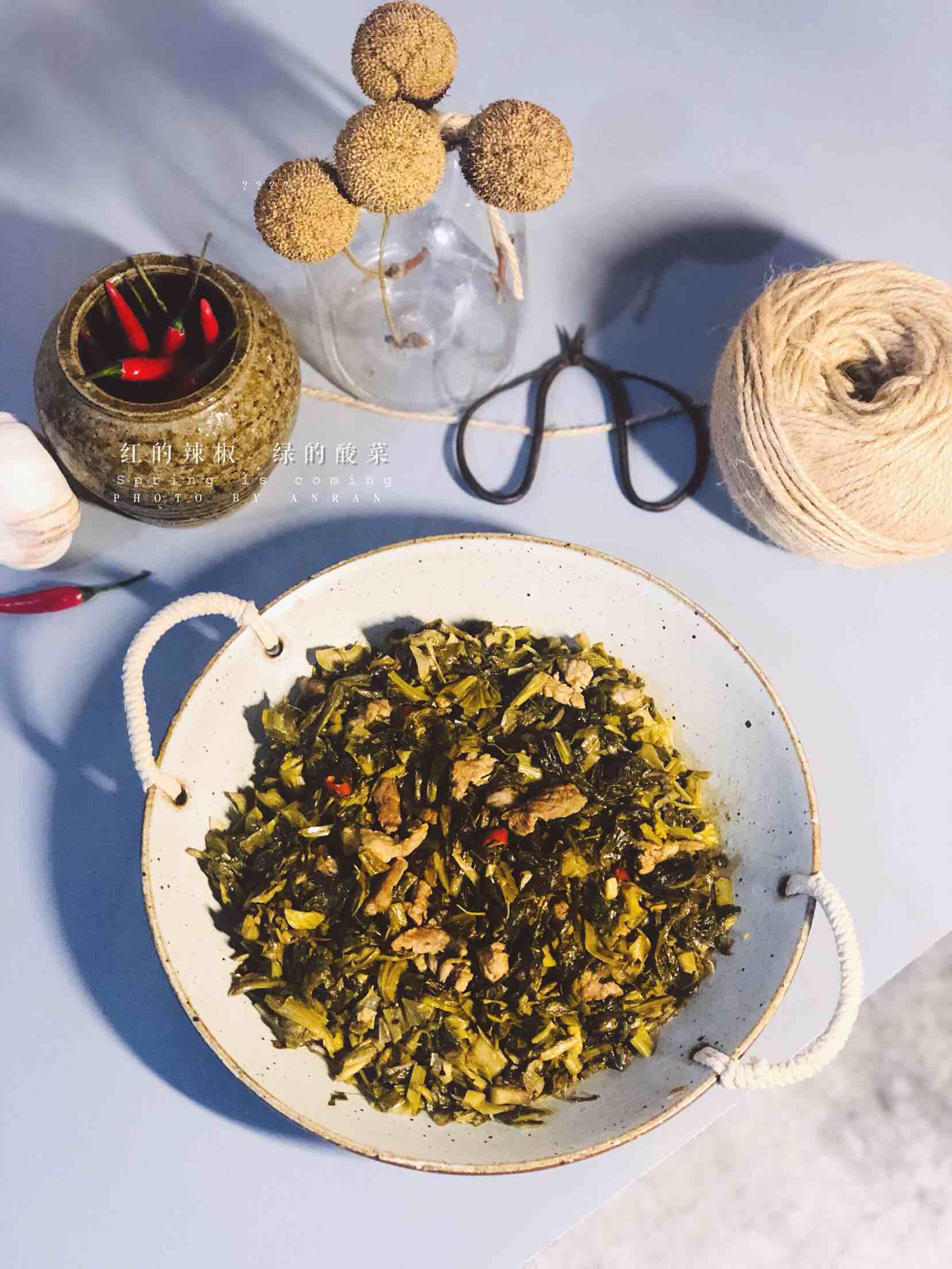 酸菜炒肉的做法-酸辣味炒菜譜