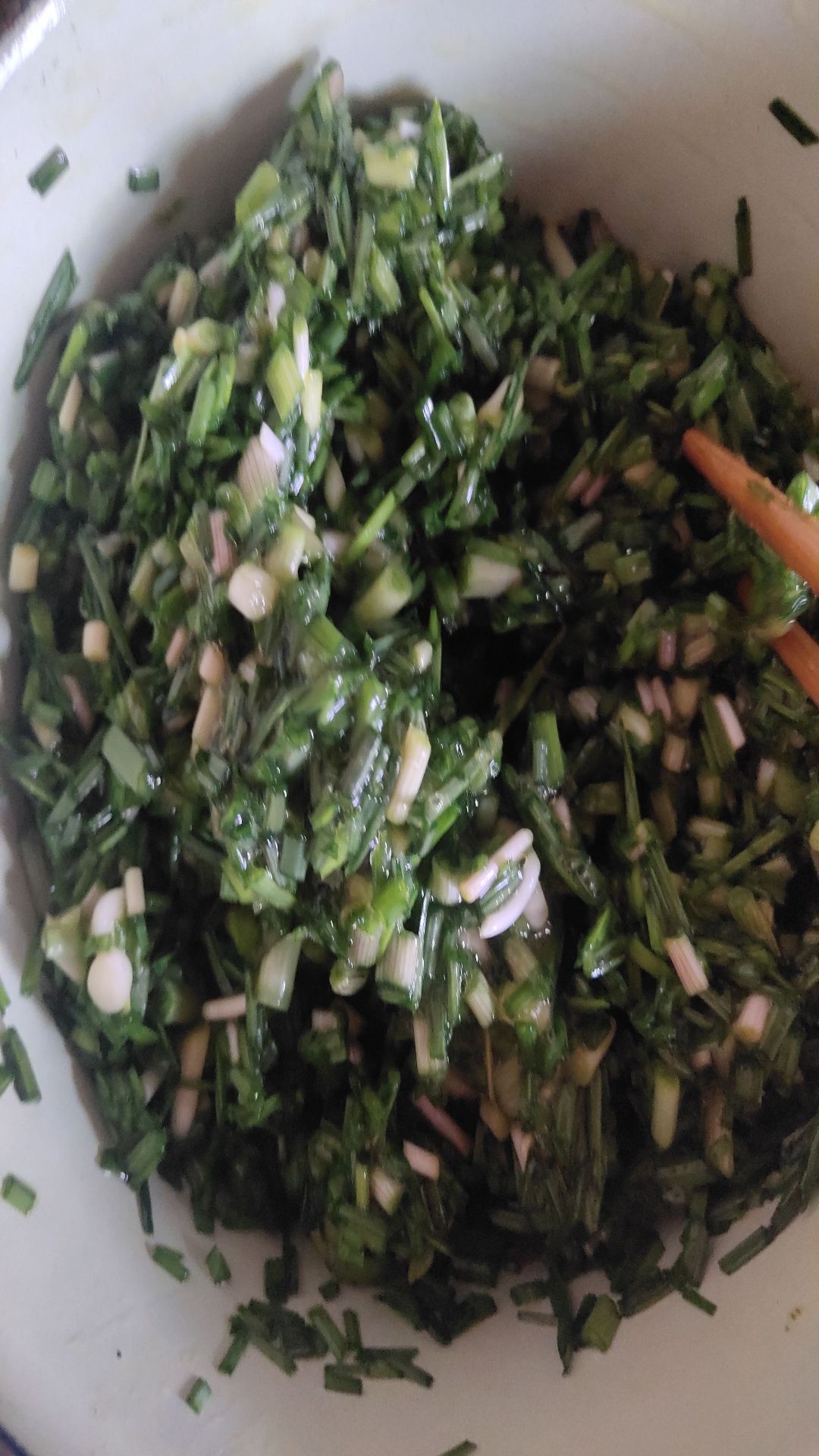 野韭菜炒雞蛋的做法-家常味炒菜譜-易網健康養生網 野韭菜炒雞蛋的做法-家常味炒菜譜