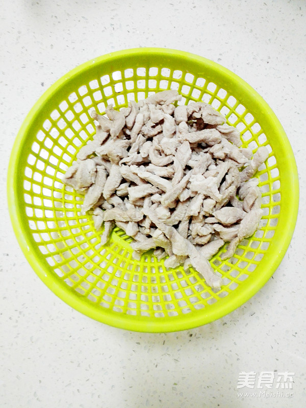 豆角肉絲炒面的做法-家常味炒菜譜