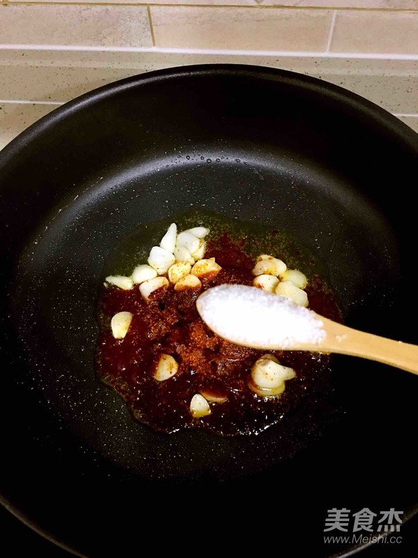 泡菜五花肉的做法-酸辣味炒菜譜-易網(wǎng)健康養(yǎng)生網(wǎng) 泡菜五花肉的做法-酸辣味炒菜譜