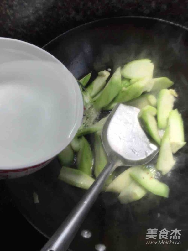 絲瓜湯煮云吞的做法-家常味煮菜譜-易網健康養生網 絲瓜湯煮云吞的做法-家常味煮菜譜