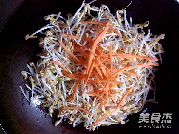 素炒豆芽的做法-家常味炒菜譜