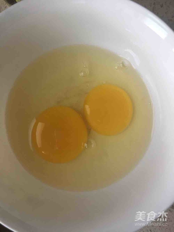 簡易版蝦仁雞蛋炒飯的做法-咸鮮味炒菜譜