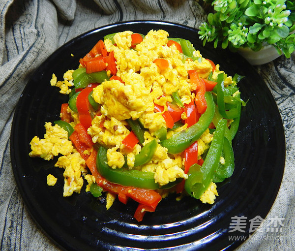 青紅椒炒雞蛋的做法-咸鮮味炒菜譜-易網健康養生網 青紅椒炒雞蛋的做法-咸鮮味炒菜譜