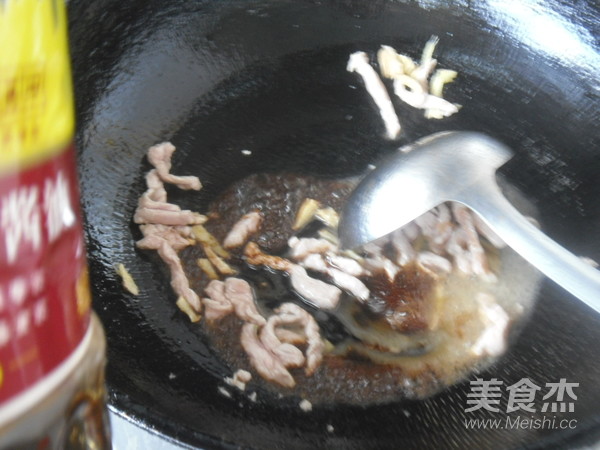 里脊肉炒扁豆絲的做法-家常味炒菜譜