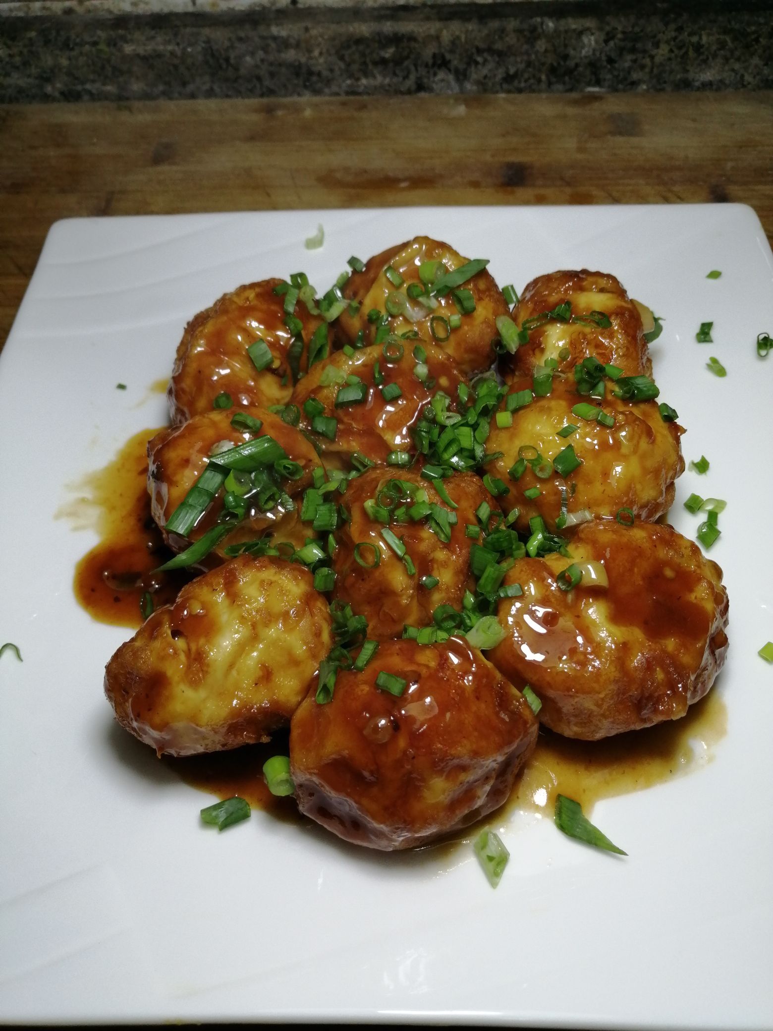 簡單的虎皮雞蛋的做法-家常味炸菜譜-易網健康養生網 簡單的虎皮雞蛋的做法-家常味炸菜譜