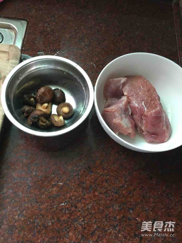 蒸肉餅的做法-咸鮮味蒸菜譜-易網(wǎng)<a href=http://www.jsjjzhkt.cn/ target=_blank class=infotextkey>健康養(yǎng)生</a>網(wǎng) 蒸肉餅的做法-咸鮮味蒸菜譜