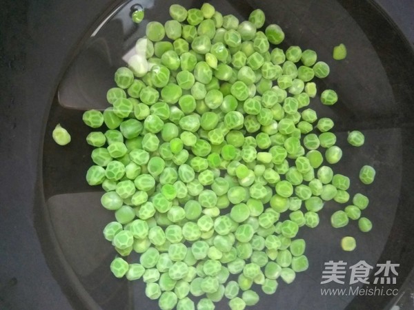 豌豆炒飯的做法-家常味炒菜譜-易網(wǎng)健康養(yǎng)生網(wǎng) 豌豆炒飯的做法-家常味炒菜譜