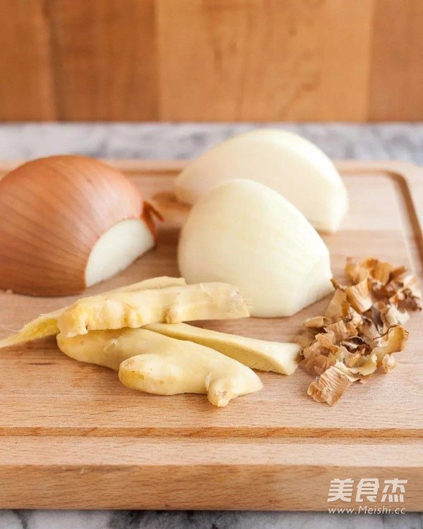 越南牛肉河粉的做法-咸鮮味其它工藝菜譜-易網(wǎng)<a href=http://www.jsjjzhkt.cn/ target=_blank class=infotextkey>健康養(yǎng)生</a>網(wǎng) 越南牛肉河粉的做法-咸鮮味其它工藝菜譜