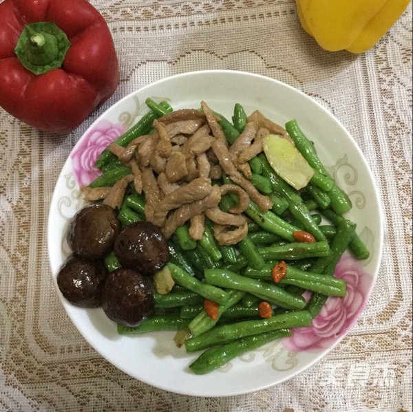肉絲炒四季豆的做法-咸鮮味炒菜譜-易網健康養生網 肉絲炒四季豆的做法-咸鮮味炒菜譜