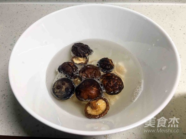 快手蘿卜羊肉煲的做法-咸鮮味煲菜譜-易網<a href=http://www.jsjjzhkt.cn/ target=_blank class=infotextkey>健康養生</a>網 快手蘿卜羊肉煲的做法-咸鮮味煲菜譜