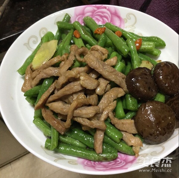 肉絲炒四季豆的做法-咸鮮味炒菜譜-易網健康養生網 肉絲炒四季豆的做法-咸鮮味炒菜譜
