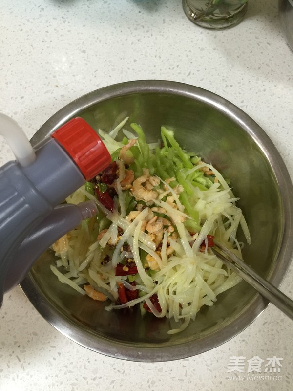 涼拌土豆絲的做法-酸辣味拌菜譜