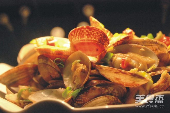 辣炒花蛤的做法-香辣味炒菜譜-易網健康養生網 辣炒花蛤的做法-香辣味炒菜譜