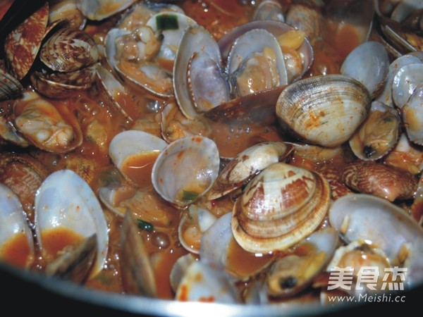辣炒花蛤的做法-香辣味炒菜譜-易網健康養生網 辣炒花蛤的做法-香辣味炒菜譜