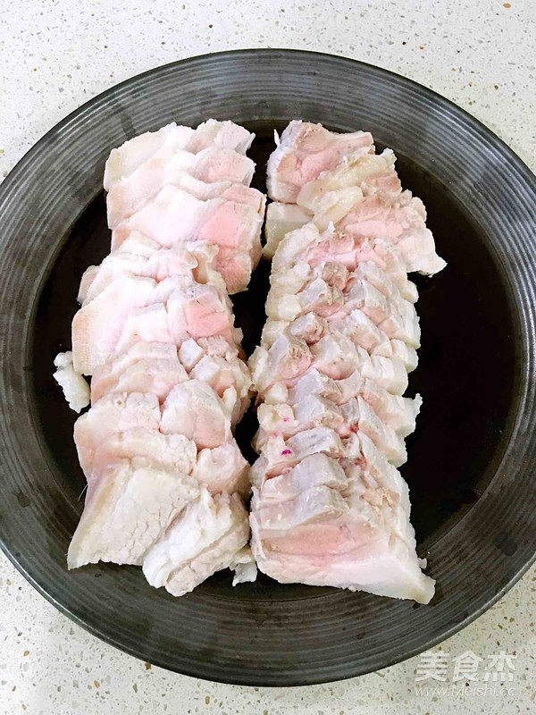 泡菜五花肉的做法-酸辣味炒菜譜-易網(wǎng)健康養(yǎng)生網(wǎng) 泡菜五花肉的做法-酸辣味炒菜譜