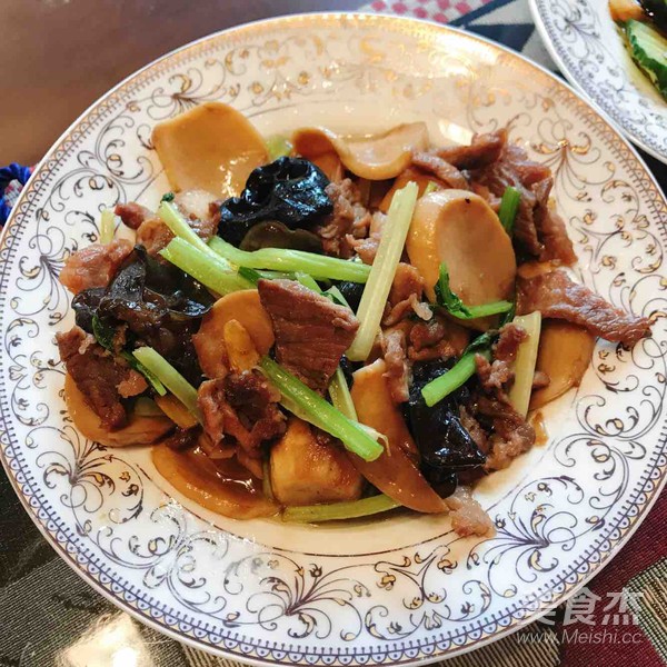 杏鮑菇肉片的做法-家常味炒菜譜-易網健康養生網 杏鮑菇肉片的做法-家常味炒菜譜