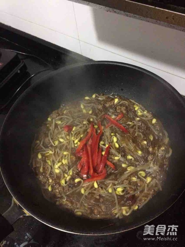 螞蟻上樹的做法-麻辣味燴菜譜-易網健康養生網 螞蟻上樹的做法-麻辣味燴菜譜