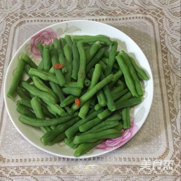 肉絲炒四季豆的做法-咸鮮味炒菜譜-易網健康養生網 肉絲炒四季豆的做法-咸鮮味炒菜譜