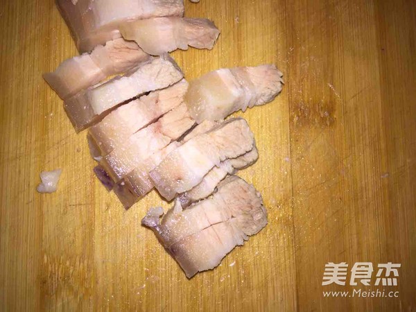 簡(jiǎn)易鹵肉飯的做法-甜味鹵菜譜-易網(wǎng)<a href=http://www.jsjjzhkt.cn/ target=_blank class=infotextkey>健康養(yǎng)生</a>網(wǎng) 簡(jiǎn)易鹵肉飯的做法-甜味鹵菜譜