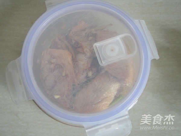 蒜香烤雞翅的做法-家常味烤菜譜-易網健康養生網 蒜香烤雞翅的做法-家常味烤菜譜