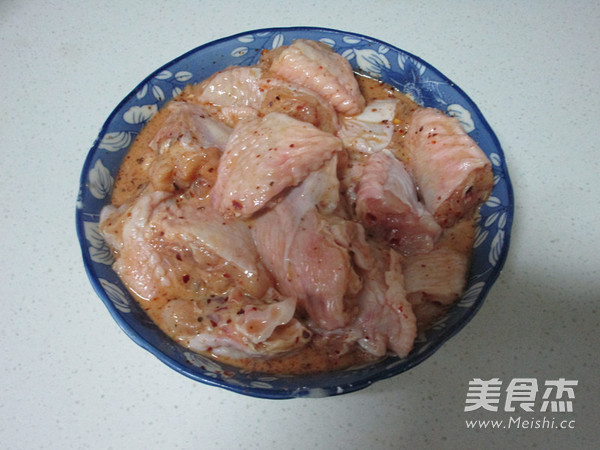 干鍋雞翅蝦的做法-香辣味燒菜譜-易網健康養生網 干鍋雞翅蝦的做法-香辣味燒菜譜