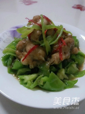 青椒雞翅的做法-其它口味燒菜譜-易網(wǎng)健康養(yǎng)生網(wǎng) 青椒雞翅的做法-其它口味燒菜譜