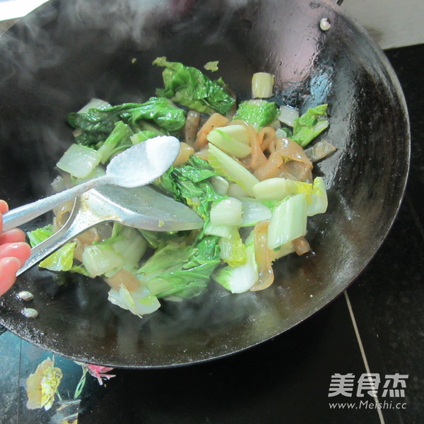 白菜煮粉皮的做法-家常味煮菜譜