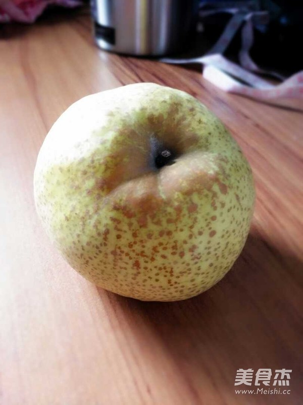 冰糖川貝蒸秋梨的做法-甜味蒸菜譜-易網<a href=http://www.jsjjzhkt.cn/ target=_blank class=infotextkey>健康養生</a>網 冰糖川貝蒸秋梨的做法-甜味蒸菜譜