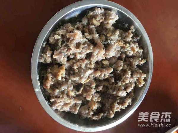 蒸肉餅的做法-咸鮮味蒸菜譜-易網(wǎng)健康養(yǎng)生網(wǎng) 蒸肉餅的做法-咸鮮味蒸菜譜