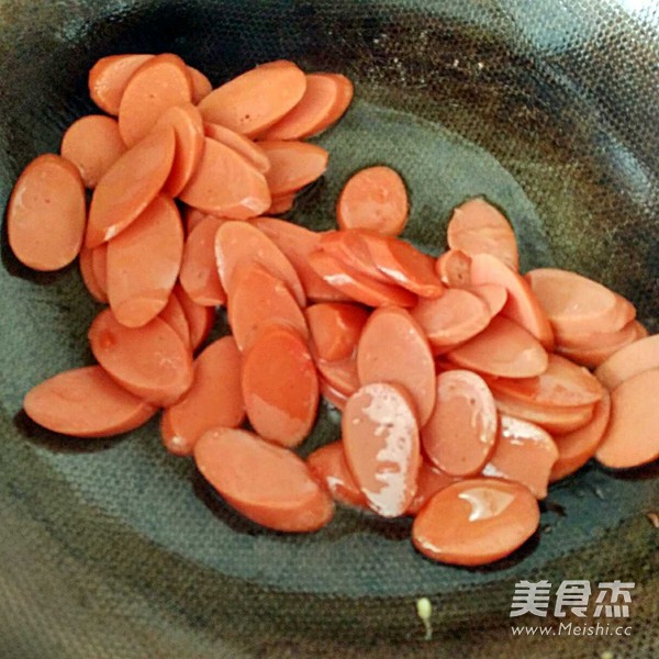 西葫蘆火腿炒雞蛋的做法-家常味炒菜譜-易網健康養生網 西葫蘆火腿炒雞蛋的做法-家常味炒菜譜