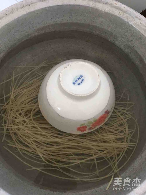 炒餅的做法-家常味炒菜譜-易網(wǎng)<a href=http://www.jsjjzhkt.cn/ target=_blank class=infotextkey>健康養(yǎng)生</a>網(wǎng) 炒餅的做法-家常味炒菜譜