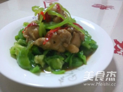 青椒雞翅的做法-其它口味燒菜譜-易網(wǎng)健康養(yǎng)生網(wǎng) 青椒雞翅的做法-其它口味燒菜譜