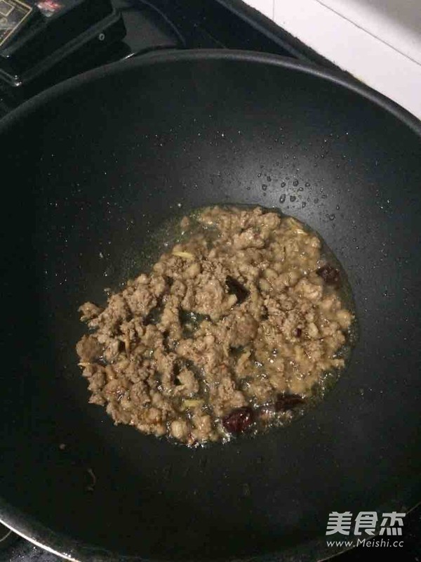 螞蟻上樹的做法-麻辣味燴菜譜-易網<a href=http://www.jsjjzhkt.cn/ target=_blank class=infotextkey>健康養生</a>網 螞蟻上樹的做法-麻辣味燴菜譜