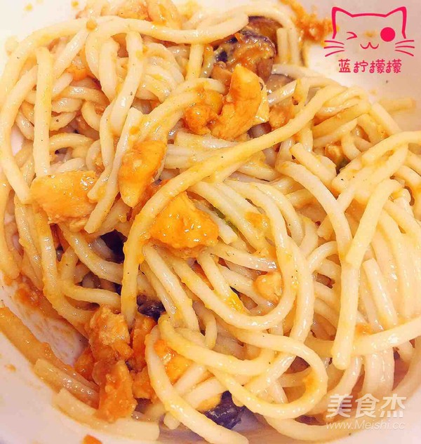 香菇雞肉炸醬面的做法-家常味炸菜譜-易網(wǎng)健康養(yǎng)生網(wǎng) 香菇雞肉炸醬面的做法-家常味炸菜譜