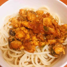 香菇雞肉炸醬面的做法-家常味炸菜譜