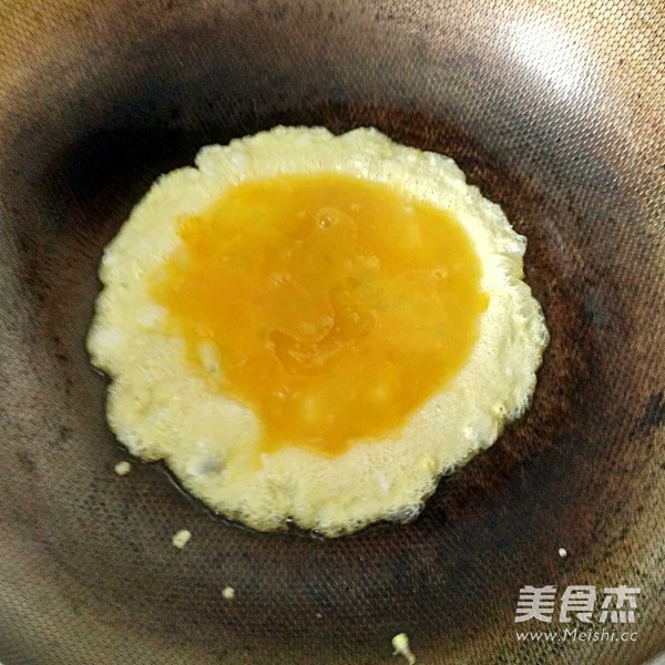 西葫蘆火腿炒雞蛋的做法-家常味炒菜譜-易網健康養生網 西葫蘆火腿炒雞蛋的做法-家常味炒菜譜