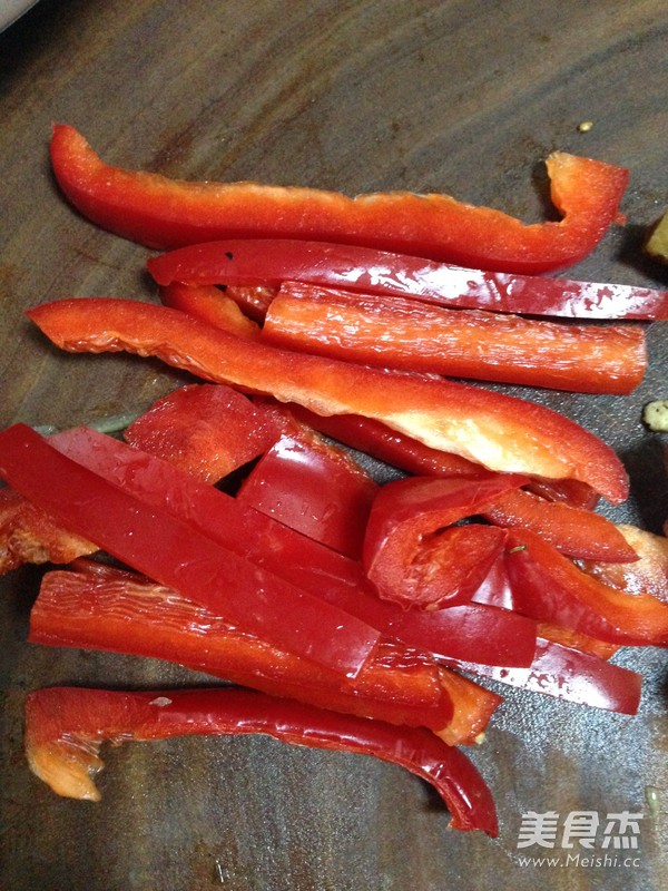 芹菜拌香干的做法-咸鮮味拌菜譜-易網健康養生網 芹菜拌香干的做法-咸鮮味拌菜譜