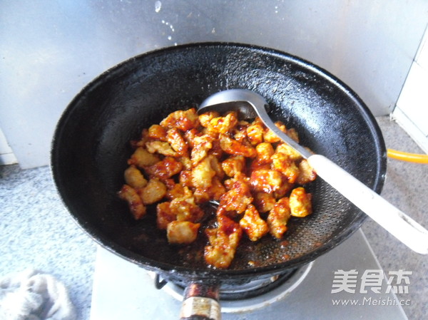 糖醋雞丁的做法-家常味炸菜譜-易網健康養生網 糖醋雞丁的做法-家常味炸菜譜